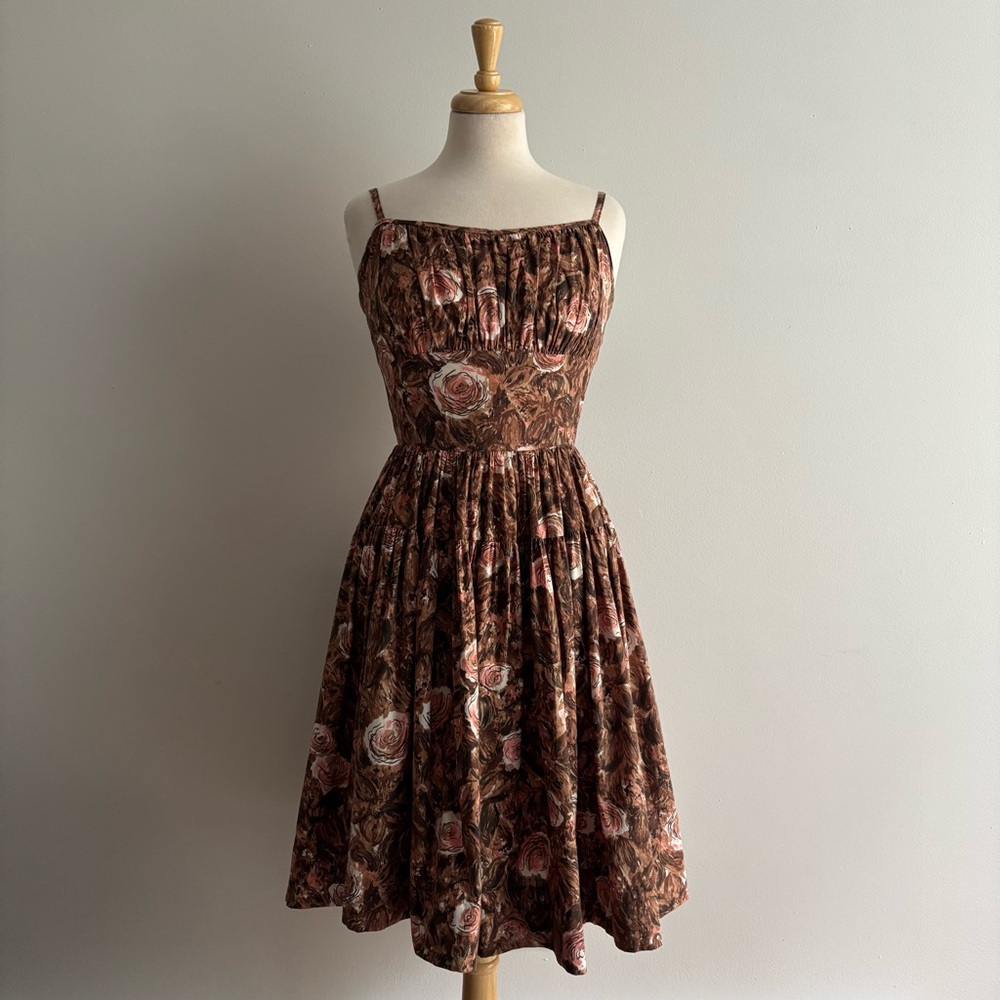 Vintage 1950s NELLY DON Brown with Pink Rose Print Dress / 25" waist - Picture 10 of 11